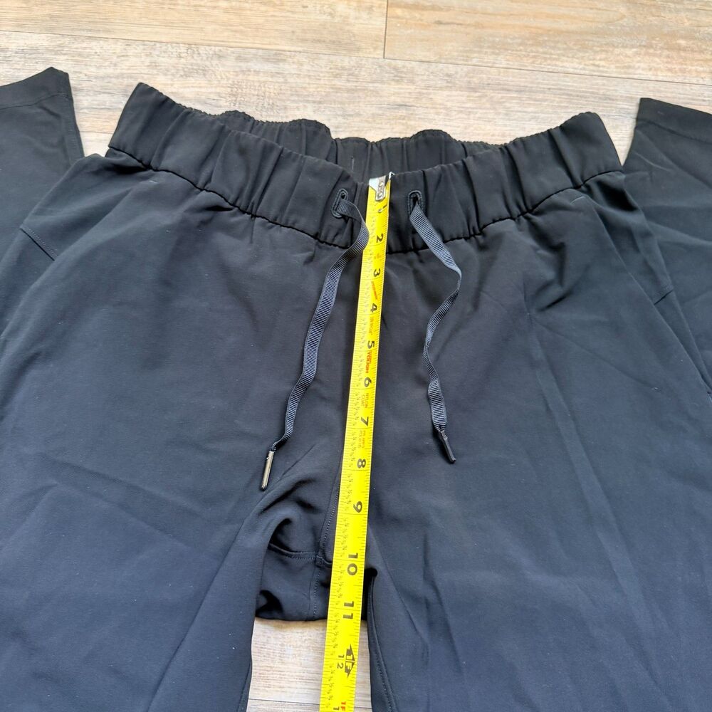 Lululemon On The Fly Pant Woven Black Size 8 26" Inseam Travel Career Athleisure - Picture 4 of 8
